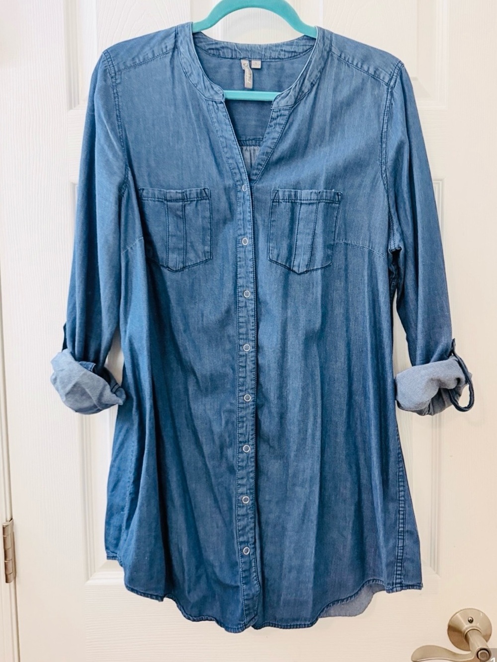 Denim Button-Front Tunic Shirt - Blue Large